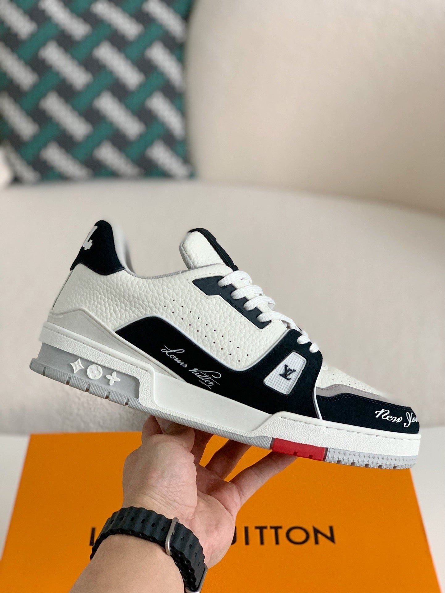 LV Trainer Sneaker