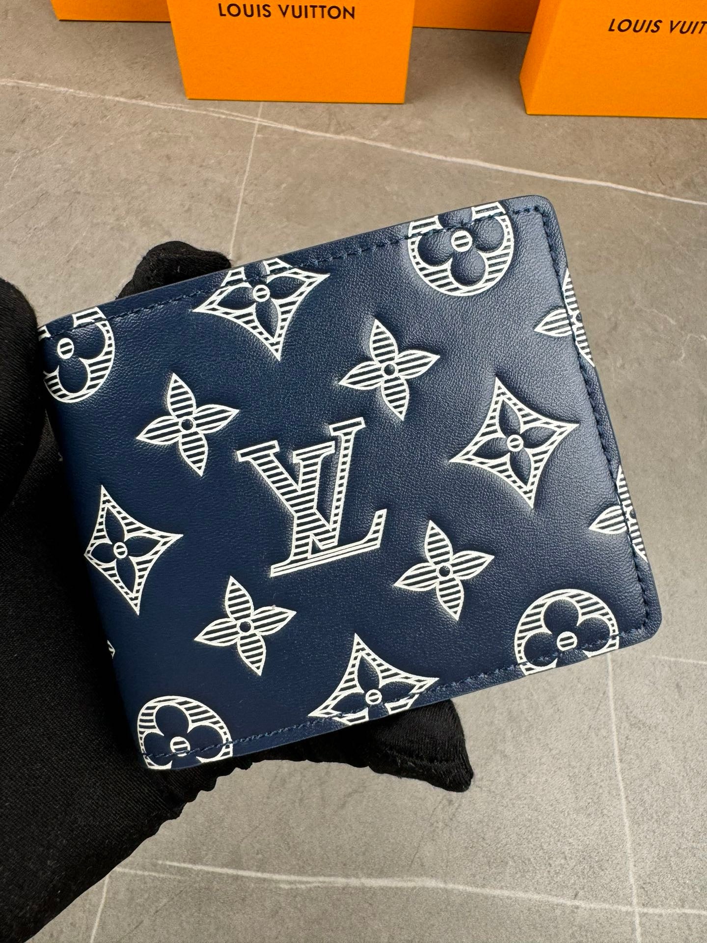 LV Wallet