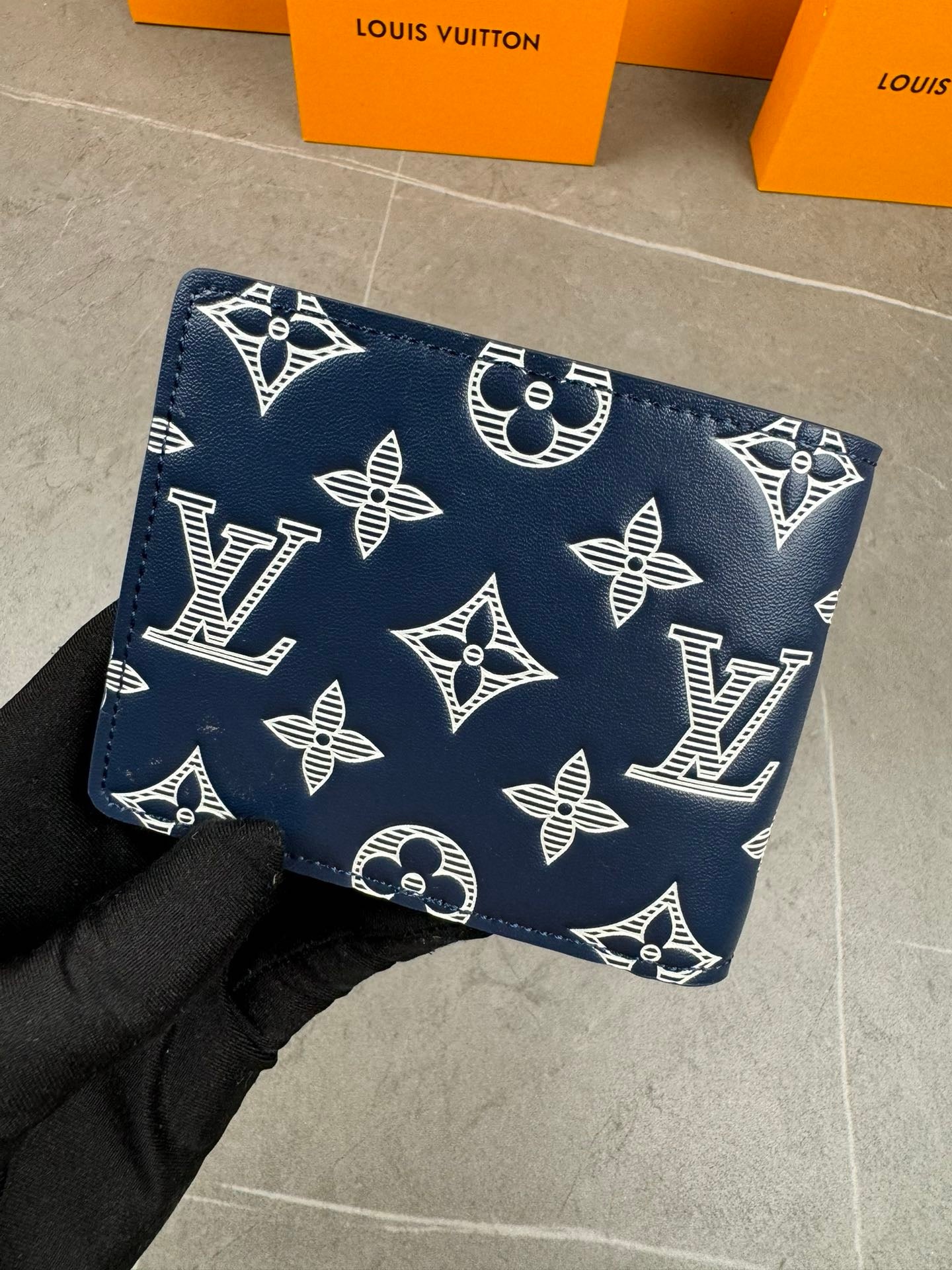 LV Wallet