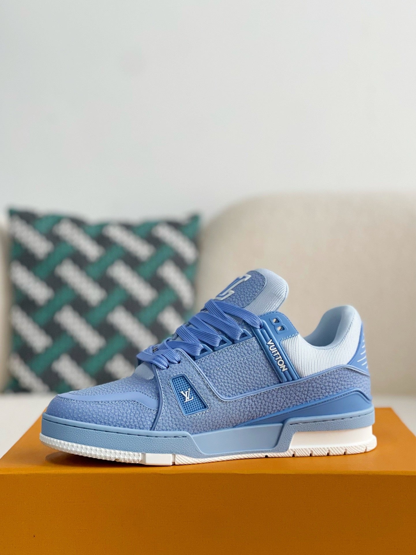 LV Trainer Sneaker
