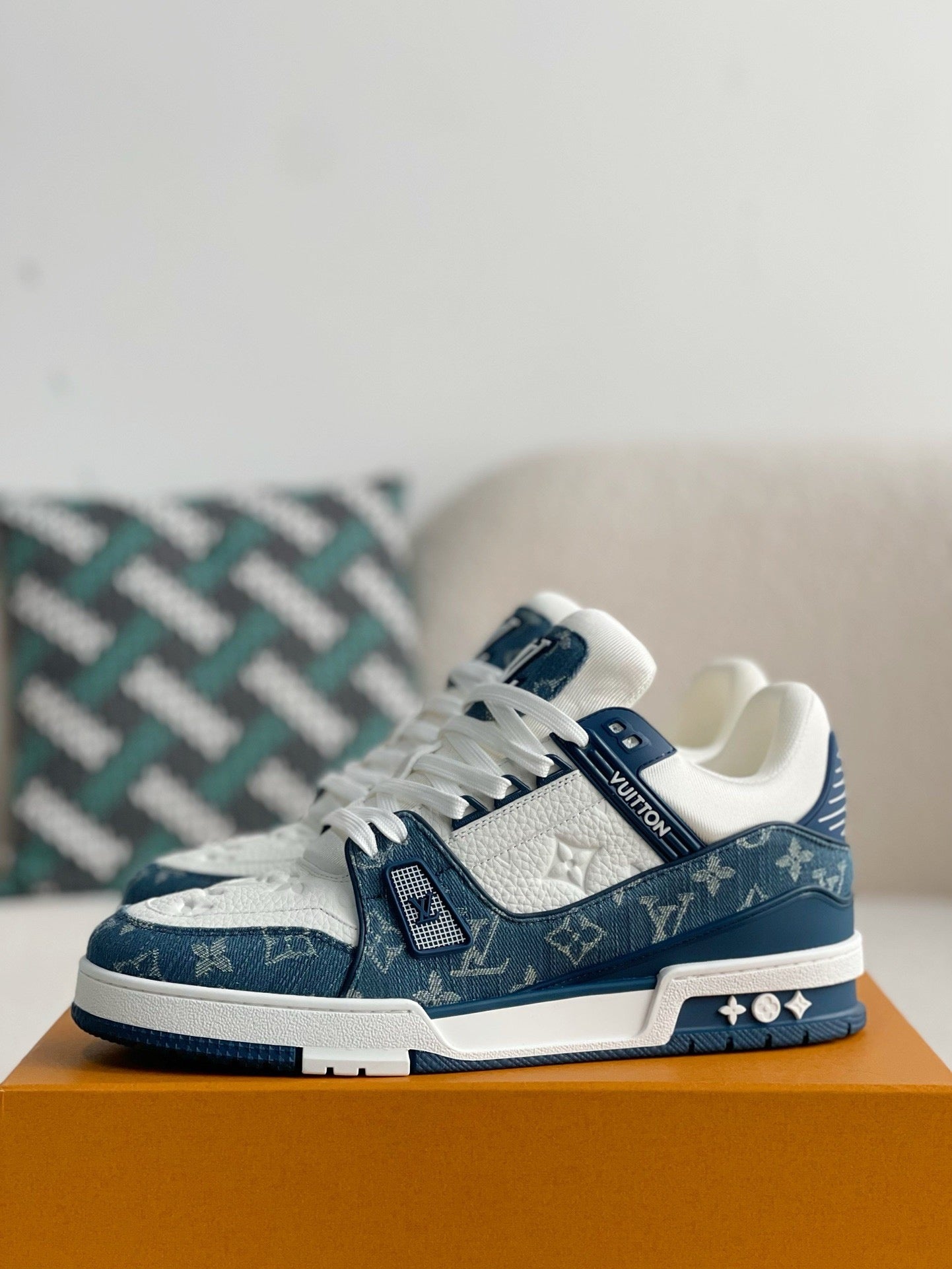 LV Trainer Sneaker