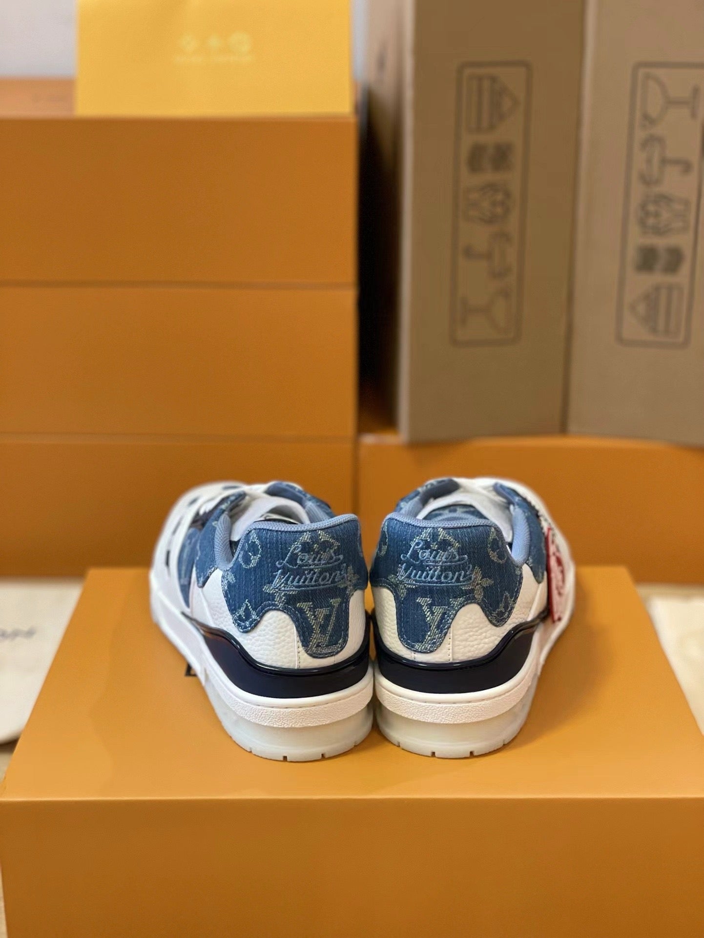 LV Trainer Sneaker