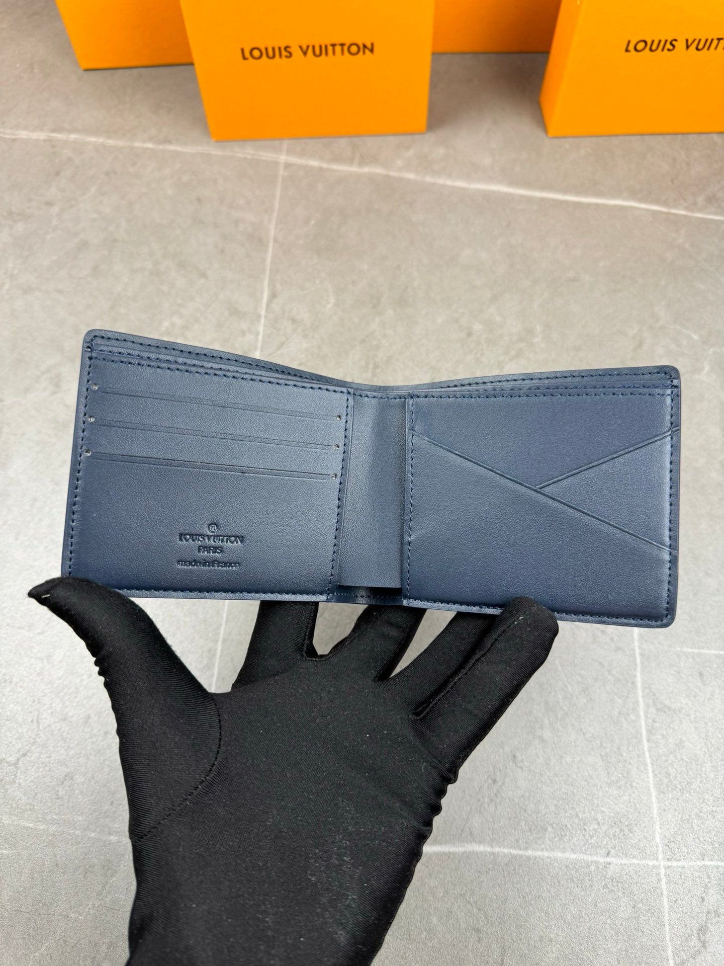 LV Wallet