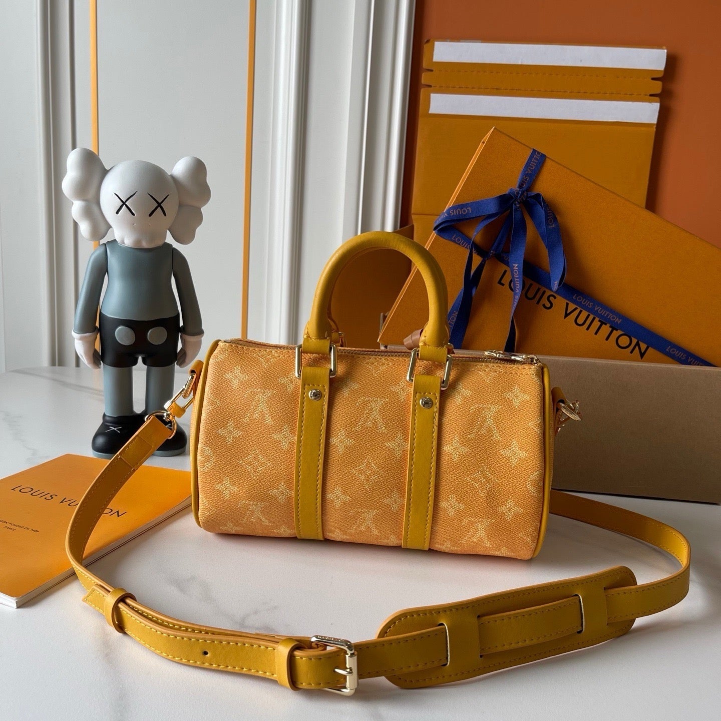 LV Keepall Bandouliere 25 Bag