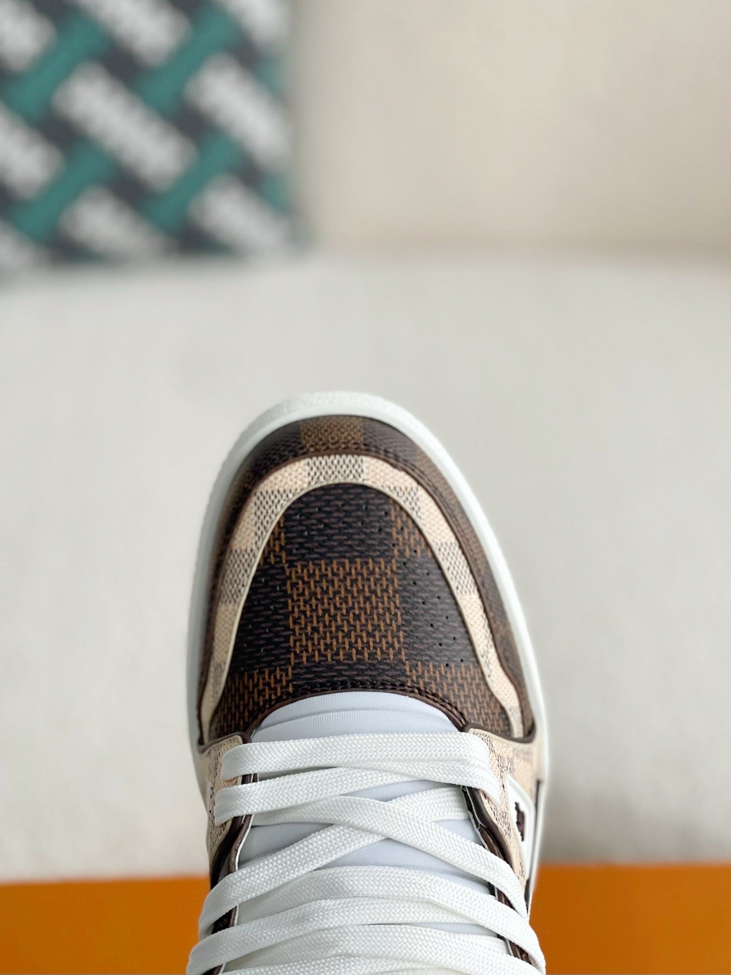 .LV Trainer Sneaker