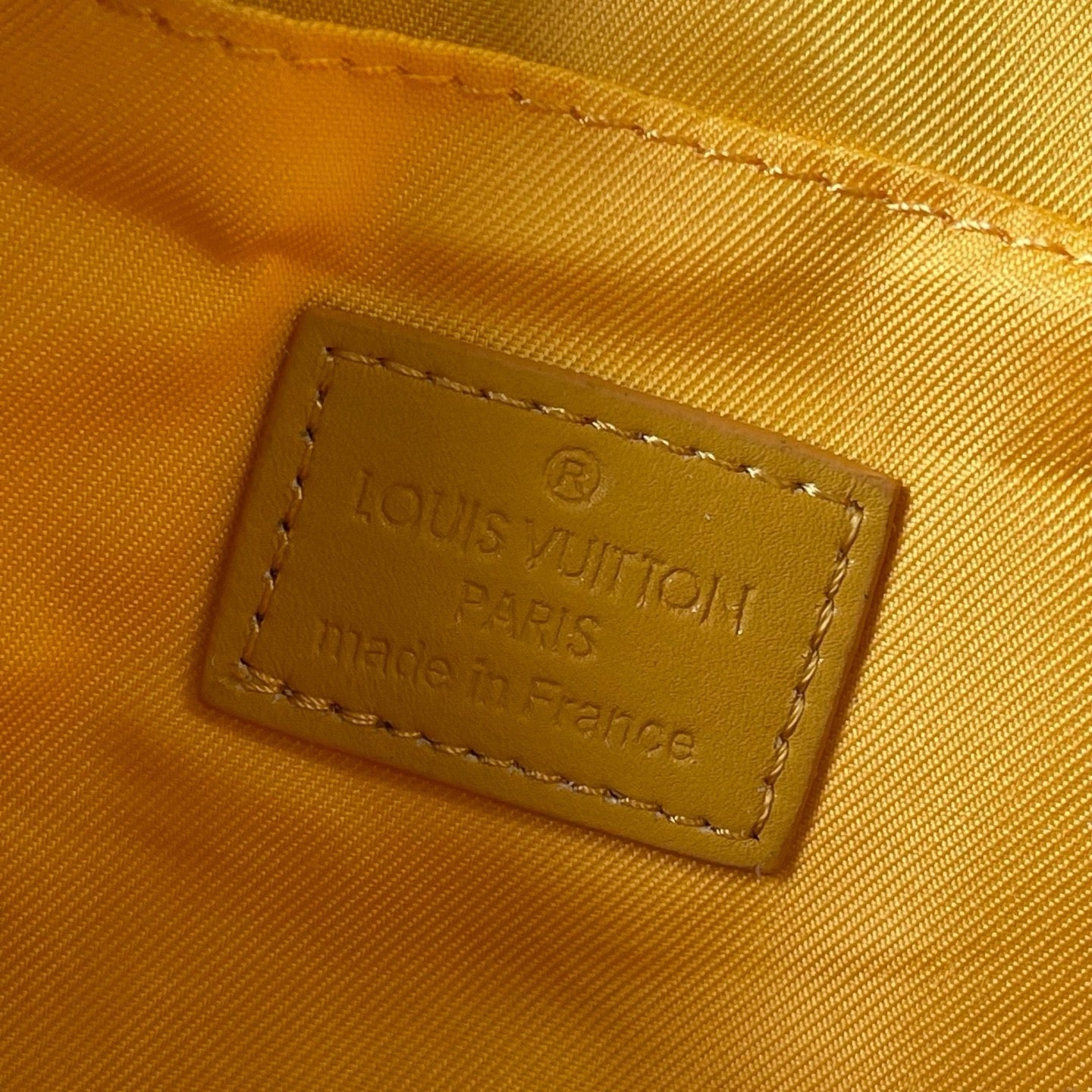 LV Keepall Bandouliere 25 Bag