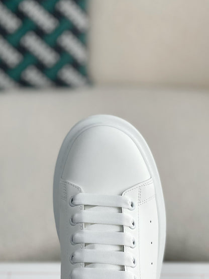 Alexander McQueen Oversized Sneaker