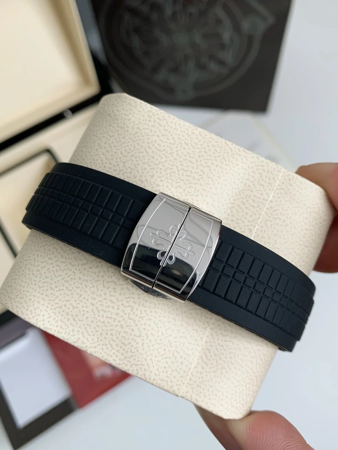 PATEK PHILIPPE 5205G-013 SERIES