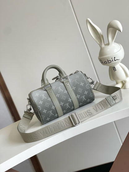 LV Keepall Bandouliere 25 Bag