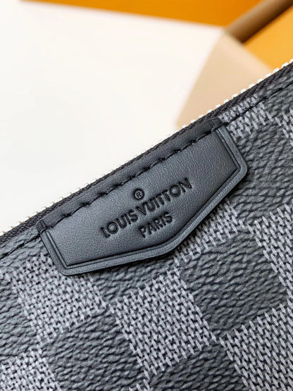 LV Portafoglio Bag