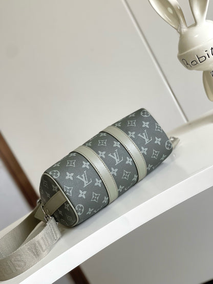 LV Keepall Bandouliere 25 Bag